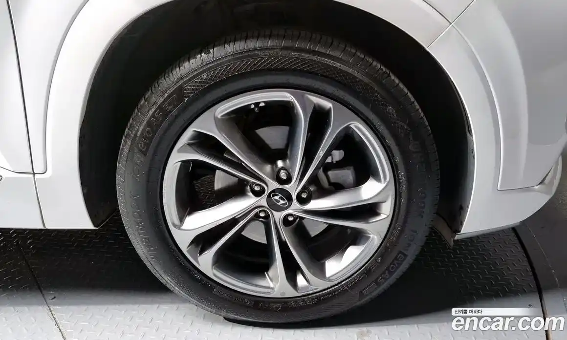 Hyundai Santa Fe 2019 2.0 Автомат в Москве № 123243, фото 5