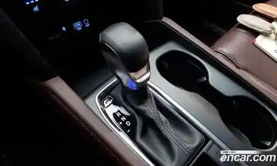 Hyundai Santa Fe 2019 2.0 Автомат в Москве № 123243, миниатюра 9