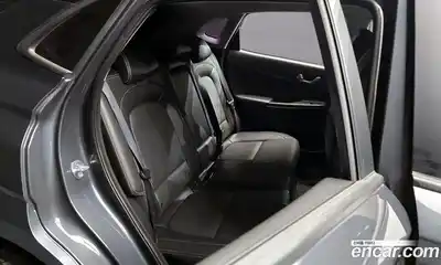 Hyundai Kona 2020 1.6 Автомат в Москве № 125477, миниатюра 4