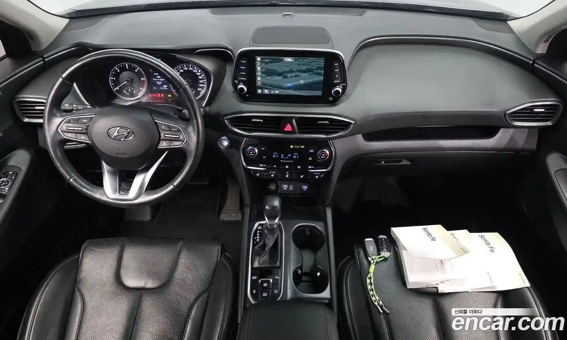Hyundai Santa Fe 2019 2.2 Автомат в Москве № 125482, фото 17