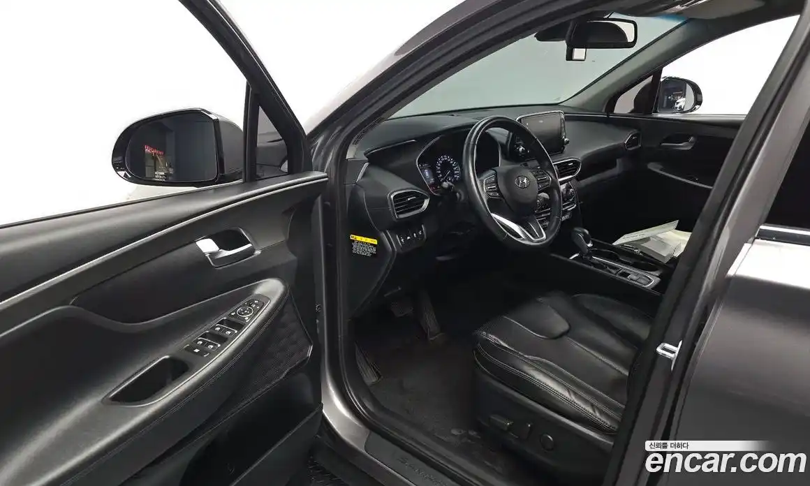 Hyundai Santa Fe 2019 2.2 Автомат в Москве № 125482, фото 5