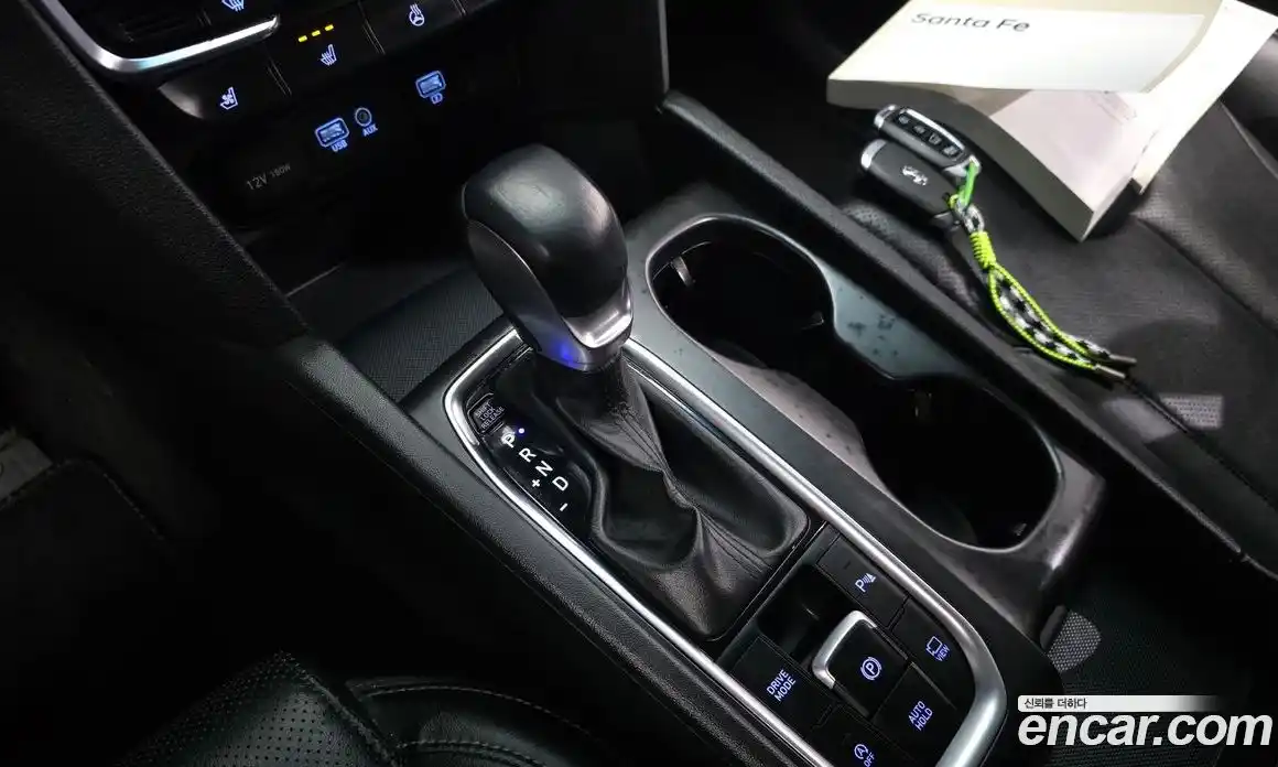 Hyundai Santa Fe 2019 2.2 Автомат в Москве № 125482, фото 8