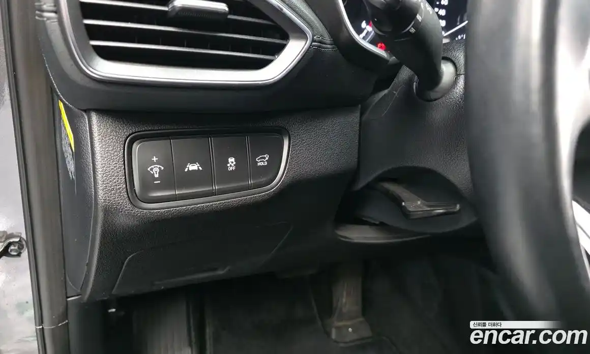 Hyundai Santa Fe 2019 2.2 Автомат в Москве № 125482, фото 9