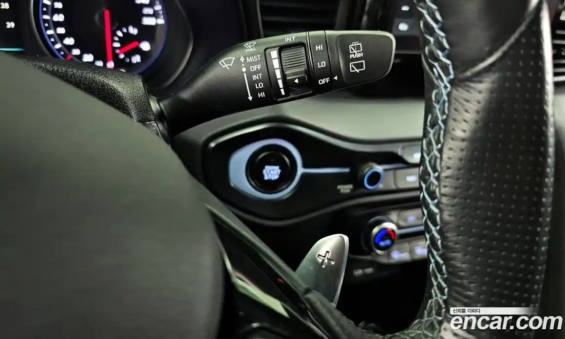 Hyundai Veloster 2021 2.0 Автомат в Москве № 125844, фото 14