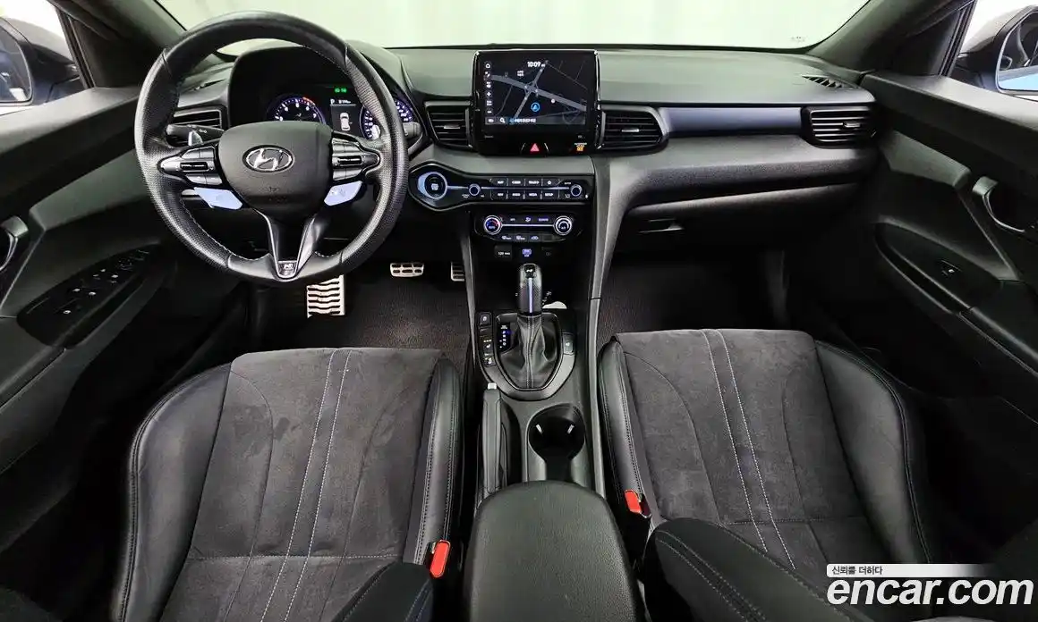 Hyundai Veloster 2021 2.0 Автомат в Москве № 125844, фото 19