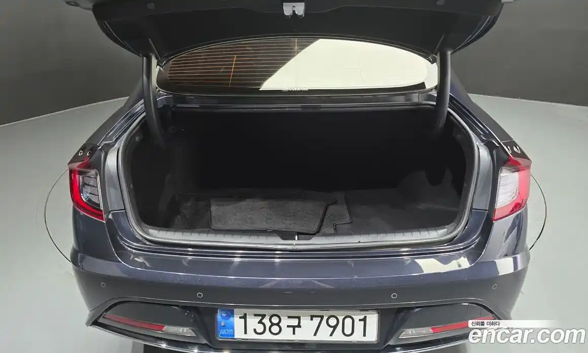 Hyundai Sonata 2021 2.0 Автомат в Москве № 126122, фото 20