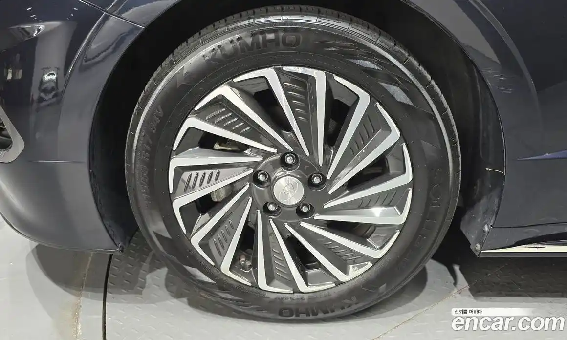 Hyundai Sonata 2021 2.0 Автомат в Москве № 126122, фото 9