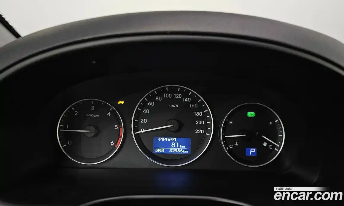 Hyundai Starex 2019 2.5 Автомат в Москве № 126771, фото 15