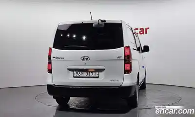 Hyundai Starex 2019 2.5 Автомат в Москве № 126771, миниатюра 4