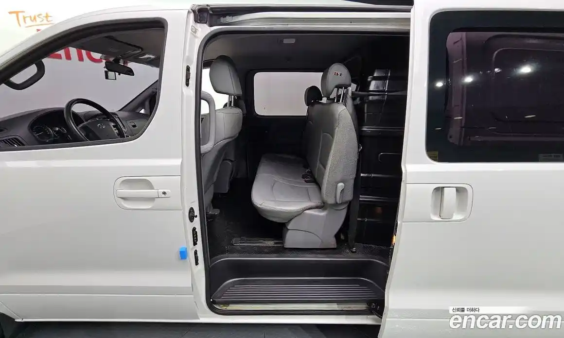 Hyundai Starex 2019 2.5 Автомат в Москве № 126771, фото 6