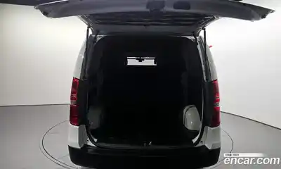 Hyundai Starex 2019 2.5 Автомат в Москве № 126771, миниатюра 8