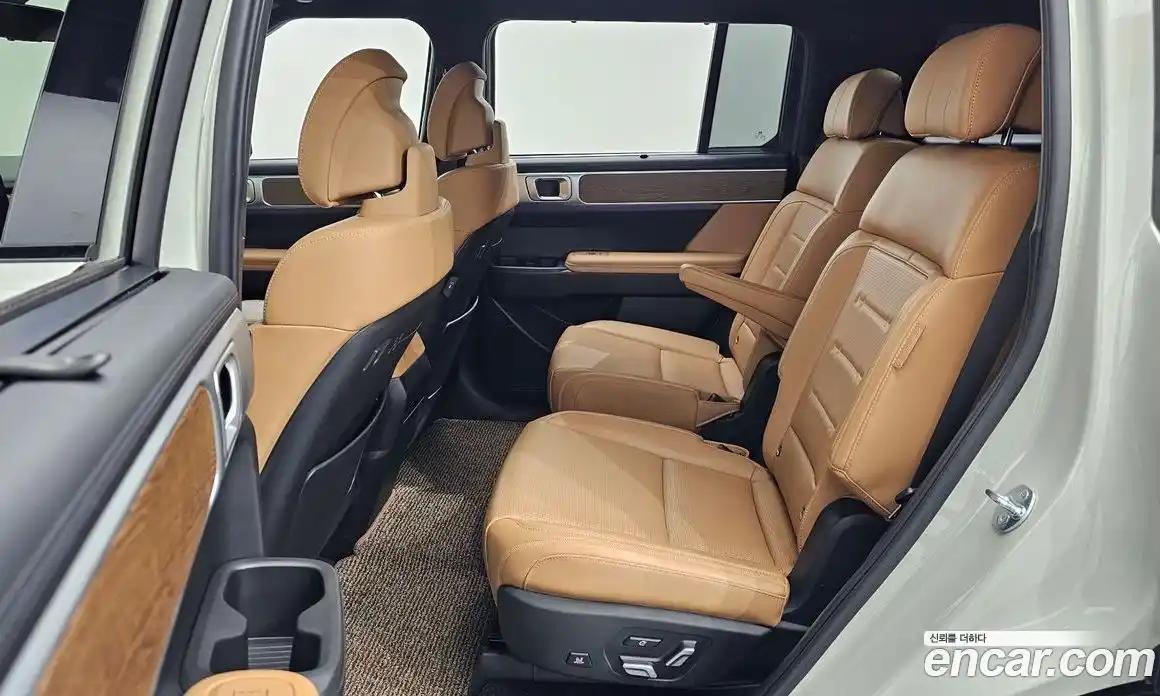 Hyundai Santa Fe 2024 1.6 Автомат в Москве № 127658, фото 12