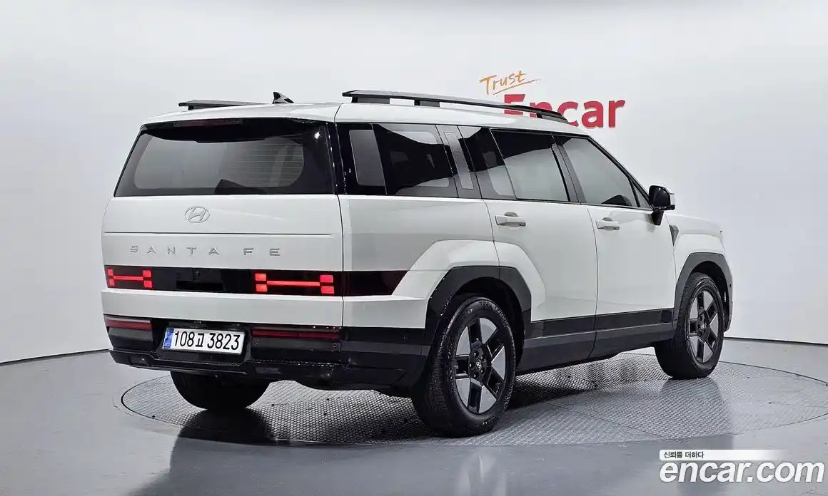 Hyundai Santa Fe 2024 1.6 Автомат в Москве № 127658, фото 13