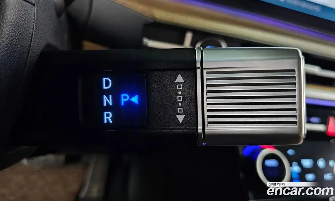 Hyundai Santa Fe 2024 1.6 Автомат в Москве № 127658, фото 20