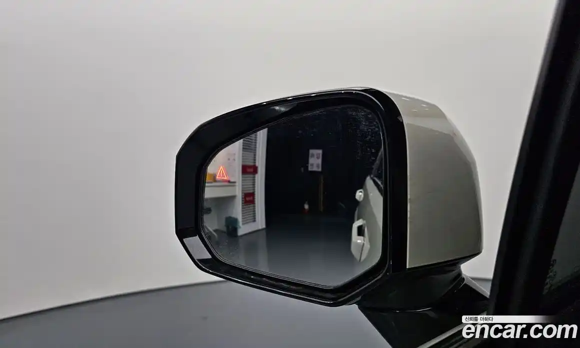 Hyundai Santa Fe 2024 1.6 Автомат в Москве № 127658, фото 8