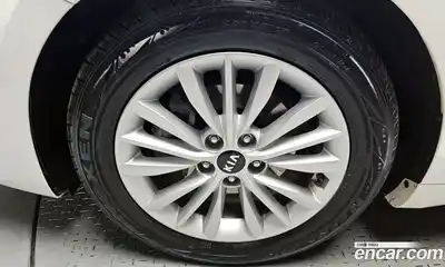 Kia K7 2020 2.5 Автомат в Москве № 132910, миниатюра 5