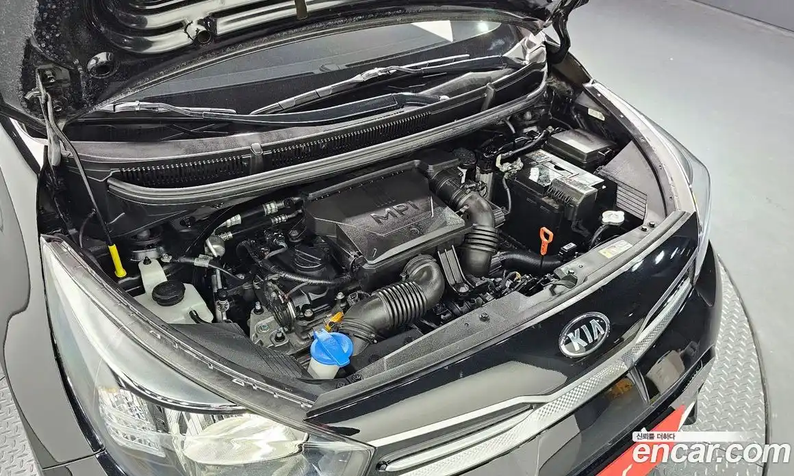 Kia Morning 2021 1.0 Автомат в Москве № 133133, фото 14