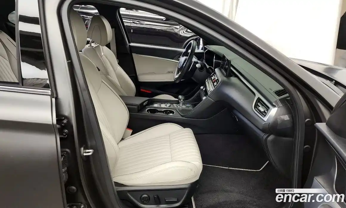 Genesis G70 2024 2.5 Автомат в Москве № 13321, фото 10