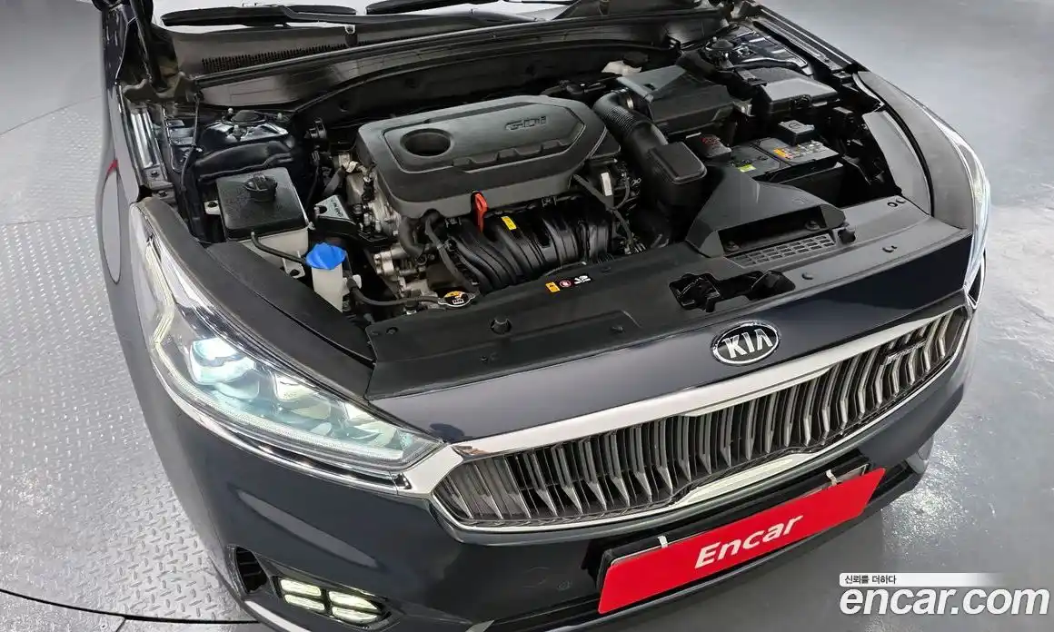 Kia K7 2017 2.4 Автомат в Москве № 133676, фото 6