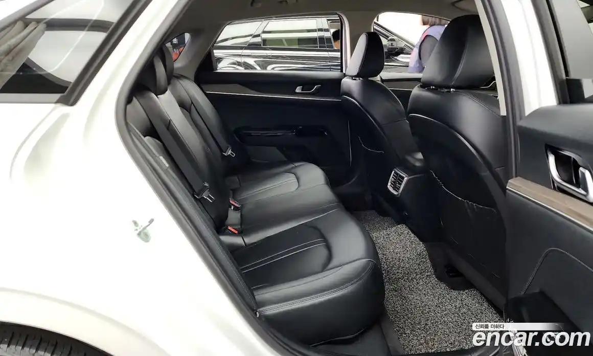 Kia K5 2021 2.0 Автомат в Москве № 133971, фото 12