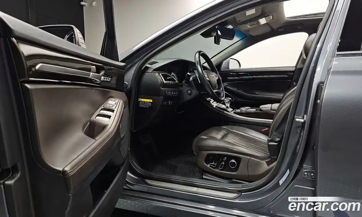 Genesis EQ900 2016 3.3 Автомат в Москве № 134587, фото 13