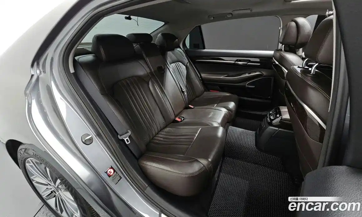 Genesis EQ900 2016 3.3 Автомат в Москве № 134587, фото 8