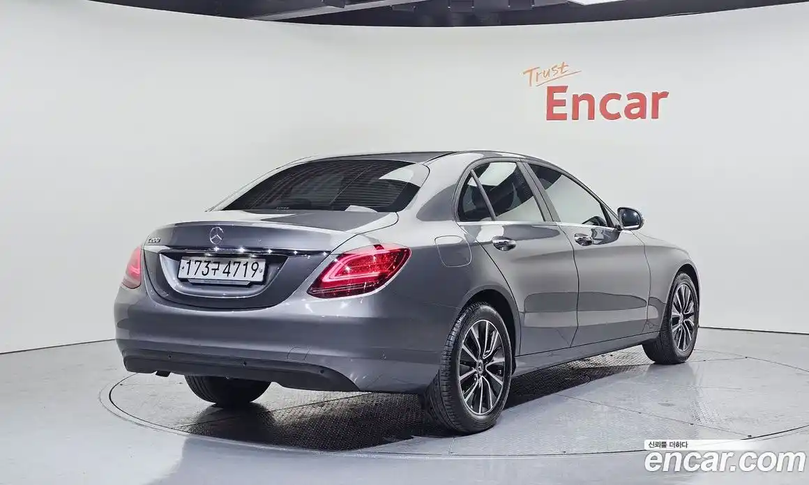 Mercedes-Benz C-Class 2020 2.0 Автомат в Москве № 136013, фото 12