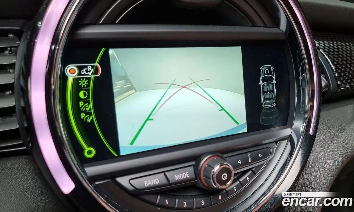 Mini Cooper Convertible 2017 2.0 Автомат в Москве № 136742, фото 14