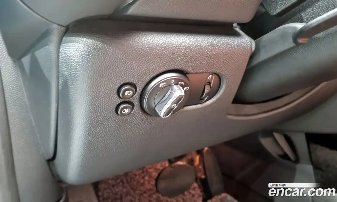 Mini Cooper Convertible 2017 2.0 Автомат в Москве № 136742, фото 17