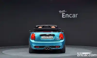 Mini Cooper Convertible 2017 2.0 Автомат в Москве № 136742, миниатюра 4