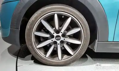 Mini Cooper Convertible 2017 2.0 Автомат в Москве № 136742, миниатюра 5