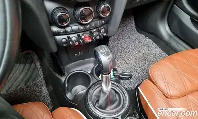 Mini Cooper Convertible 2017 2.0 Автомат в Москве № 136742, миниатюра 9