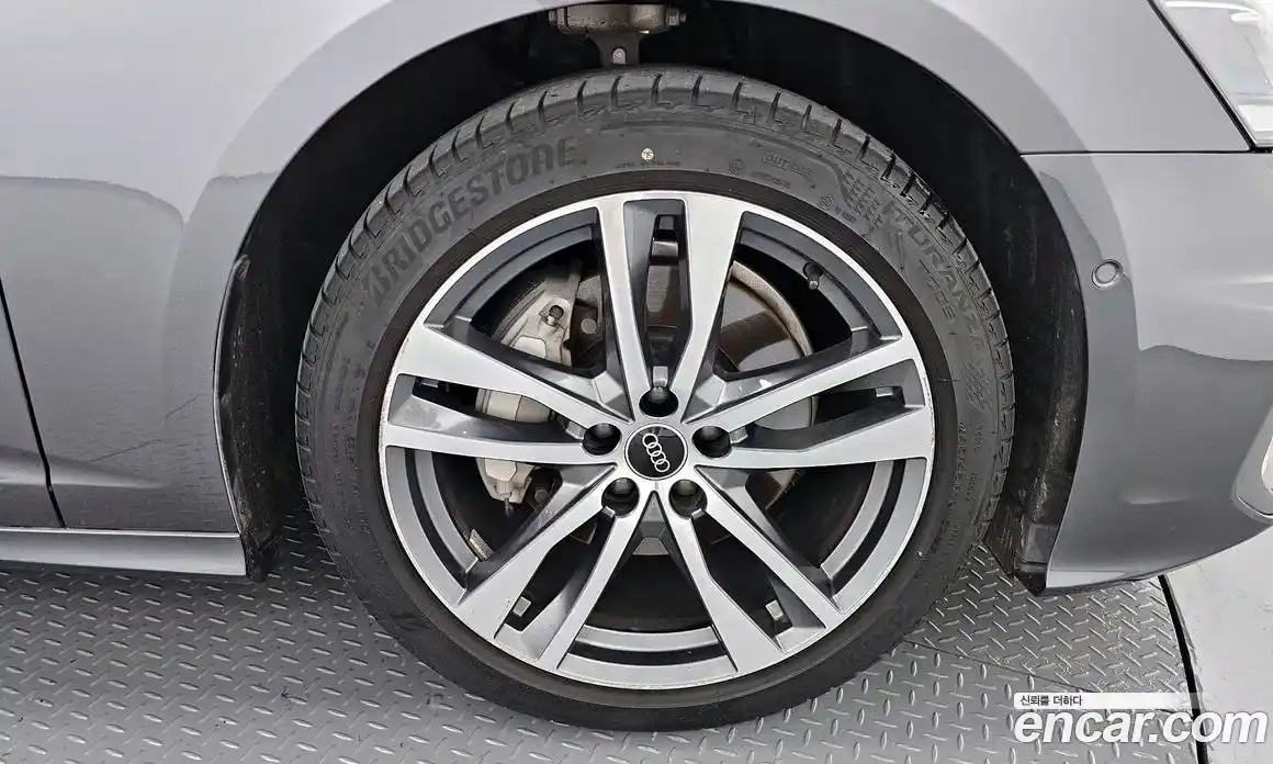 Audi A6 2023 2.0 Автомат в Москве № 138202, фото 20