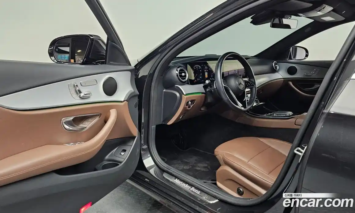 Mercedes-Benz E-Class 2021 2.0 Автомат в Москве № 141560, фото 6