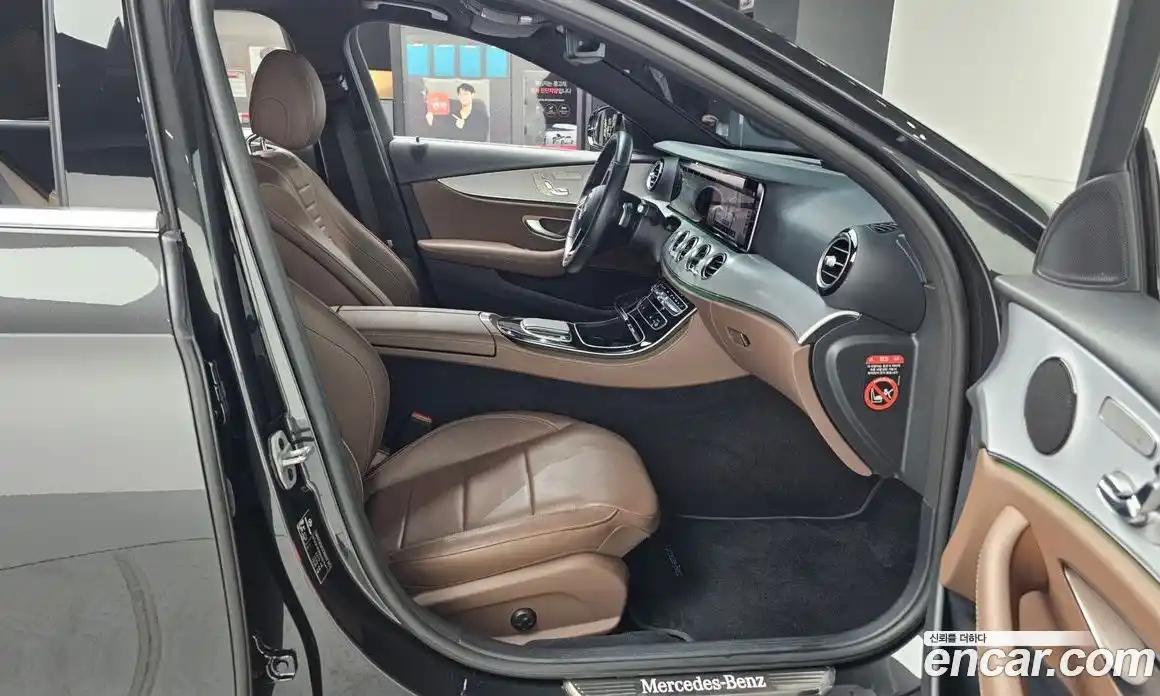 Mercedes-Benz E-Class 2021 2.0 Автомат в Москве № 141560, фото 7