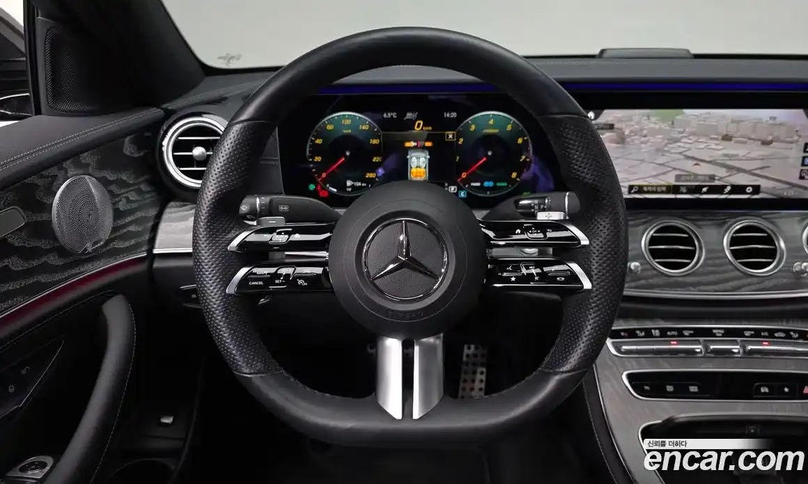 Mercedes-Benz E-Class 2021 2.0 Автомат в Москве № 142497, фото 12