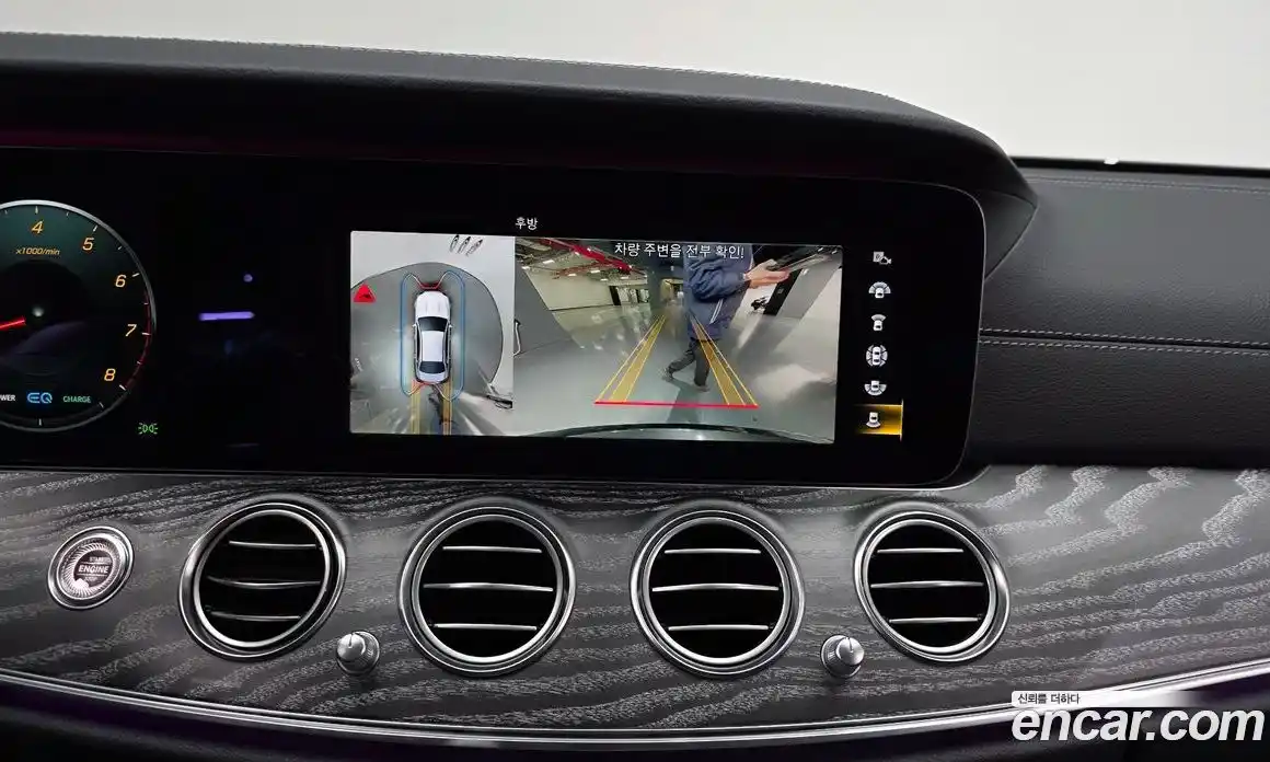 Mercedes-Benz E-Class 2021 2.0 Автомат в Москве № 142497, фото 14