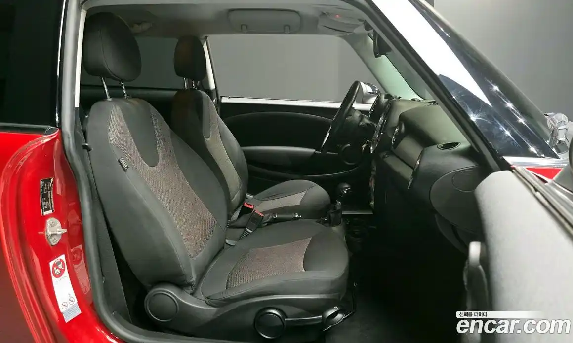 Mini Cooper 2010 1.6 Автомат в Москве № 145508, фото 15