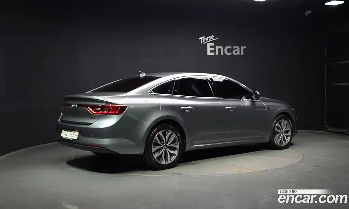 Renault SM6 2017 2.0 Автомат в Москве № 148083, фото 12