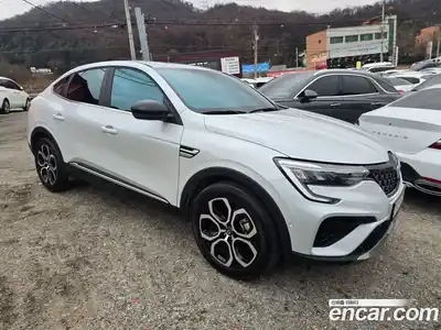 Renault Arkana 2025 1.6 Автомат в Москве № 152030, миниатюра 2