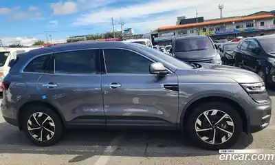 Renault QM6 2024 2.0 Автомат в Москве № 152125, миниатюра 4