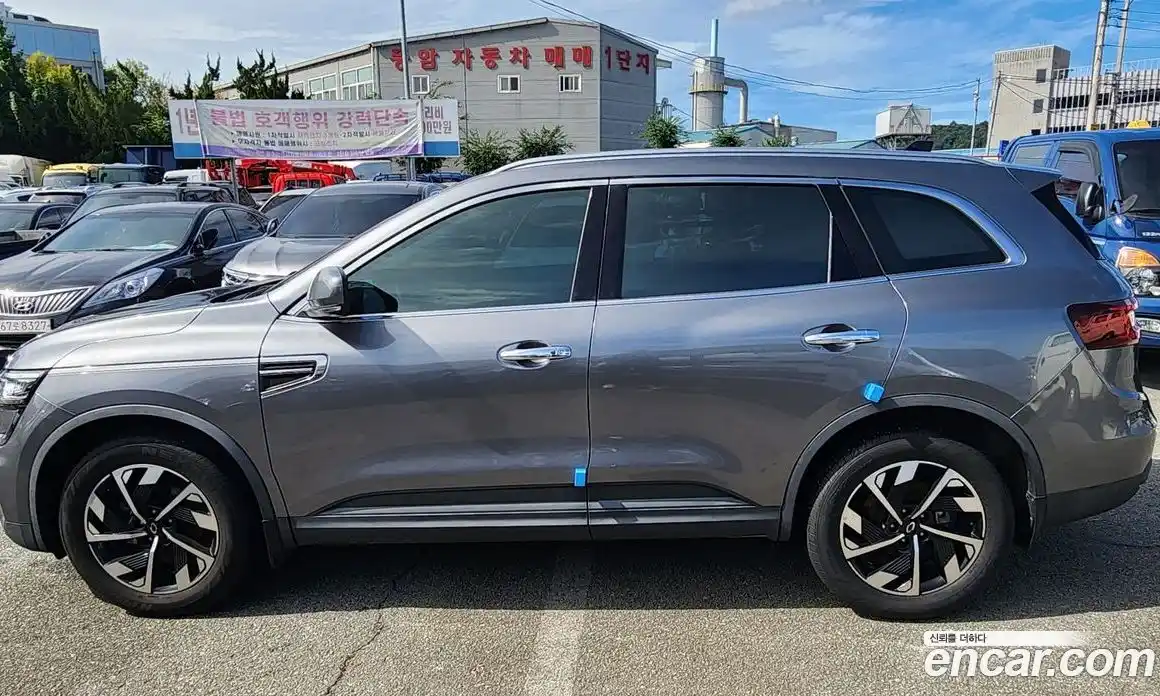 Renault QM6 2024 2.0 Автомат в Москве № 152125, фото 5