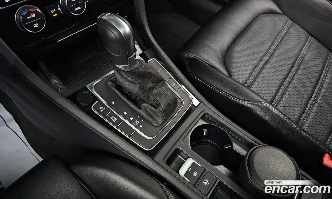 Volkswagen Golf 2015 2.0 Автомат в Москве № 153332, фото 9