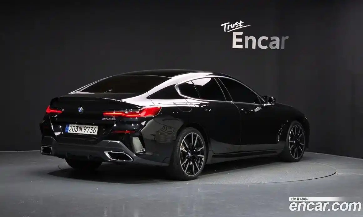 BMW 8-Series 2024 4.4 Автомат в Москве № 153608, фото 17