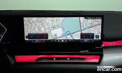 BMW 5-Series 2024 2.0 Автомат в Москве № 154290, миниатюра 12