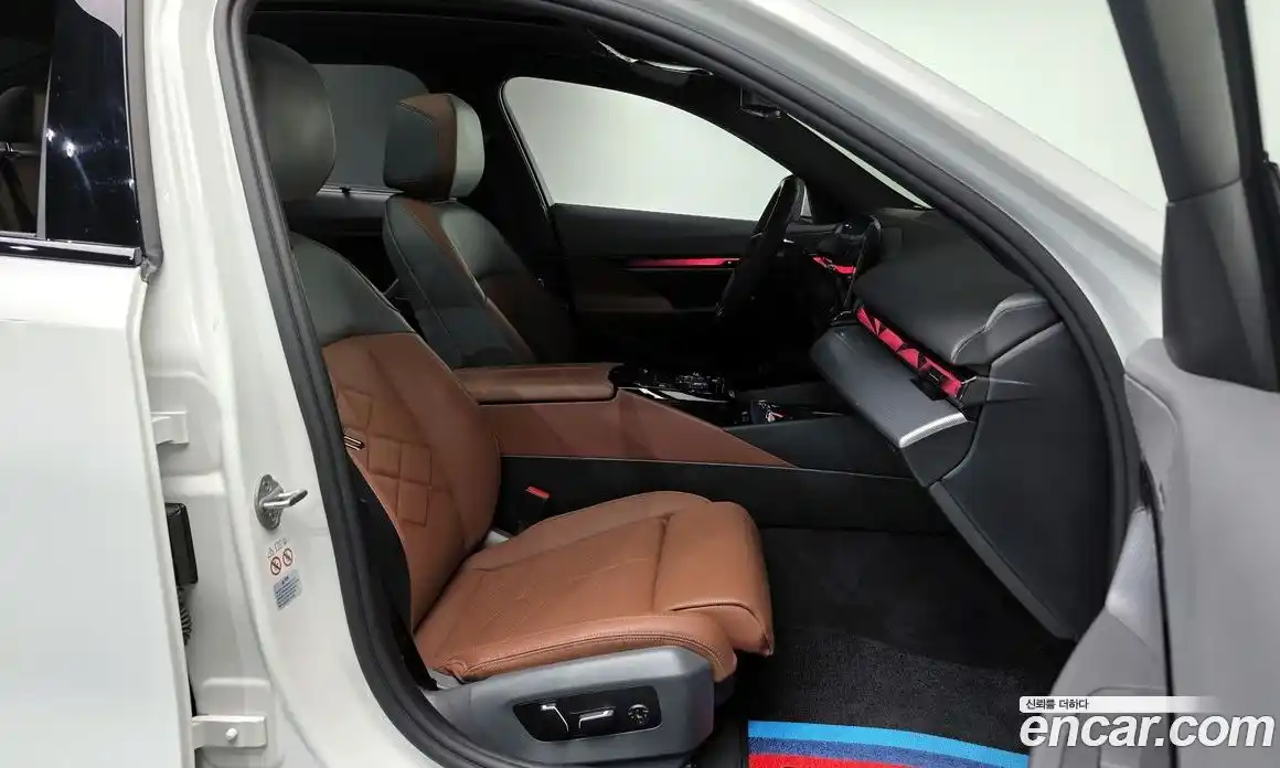 BMW 5-Series 2024 2.0 Автомат в Москве № 154290, фото 15