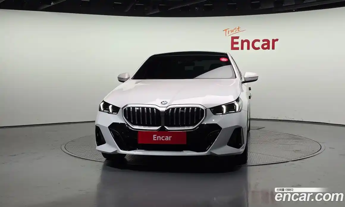 BMW 5-Series 2024 2.0 Автомат в Москве № 154290, фото 18