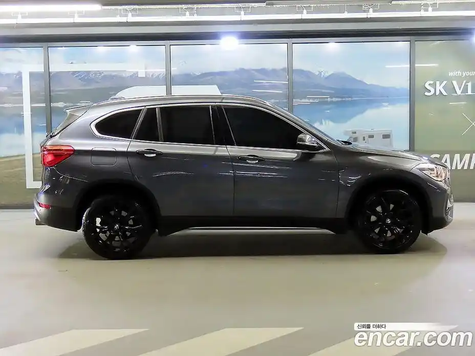 BMW X1 2022 2.0 Автомат в Москве № 155130, фото 3