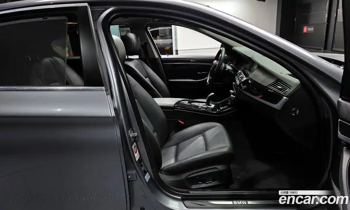 BMW 5-Series 2015 2.0 Автомат в Москве № 158327, фото 3