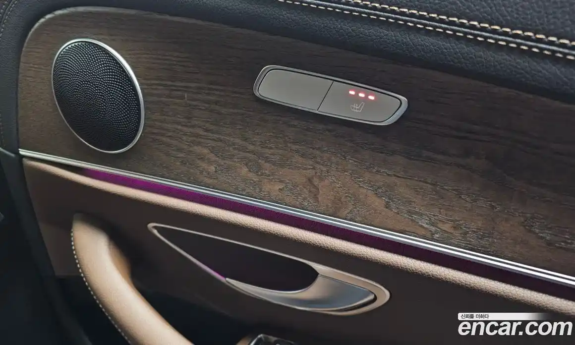 Mercedes-Benz E-Class 2022 2.0 Автомат в Москве № 160223, фото 18